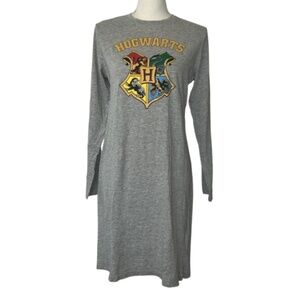Harry Potter HOGWARTS Nightgown Nighty gray long sleeved crewneck
